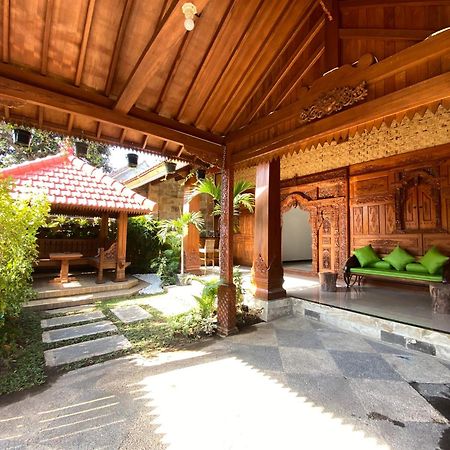 Revive By Snooze Hostel บันยูวังงี ภายนอก รูปภาพ