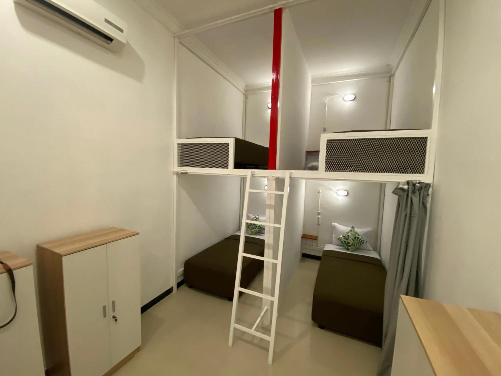 Revive By Snooze Hostel บันยูวังงี ภายนอก รูปภาพ